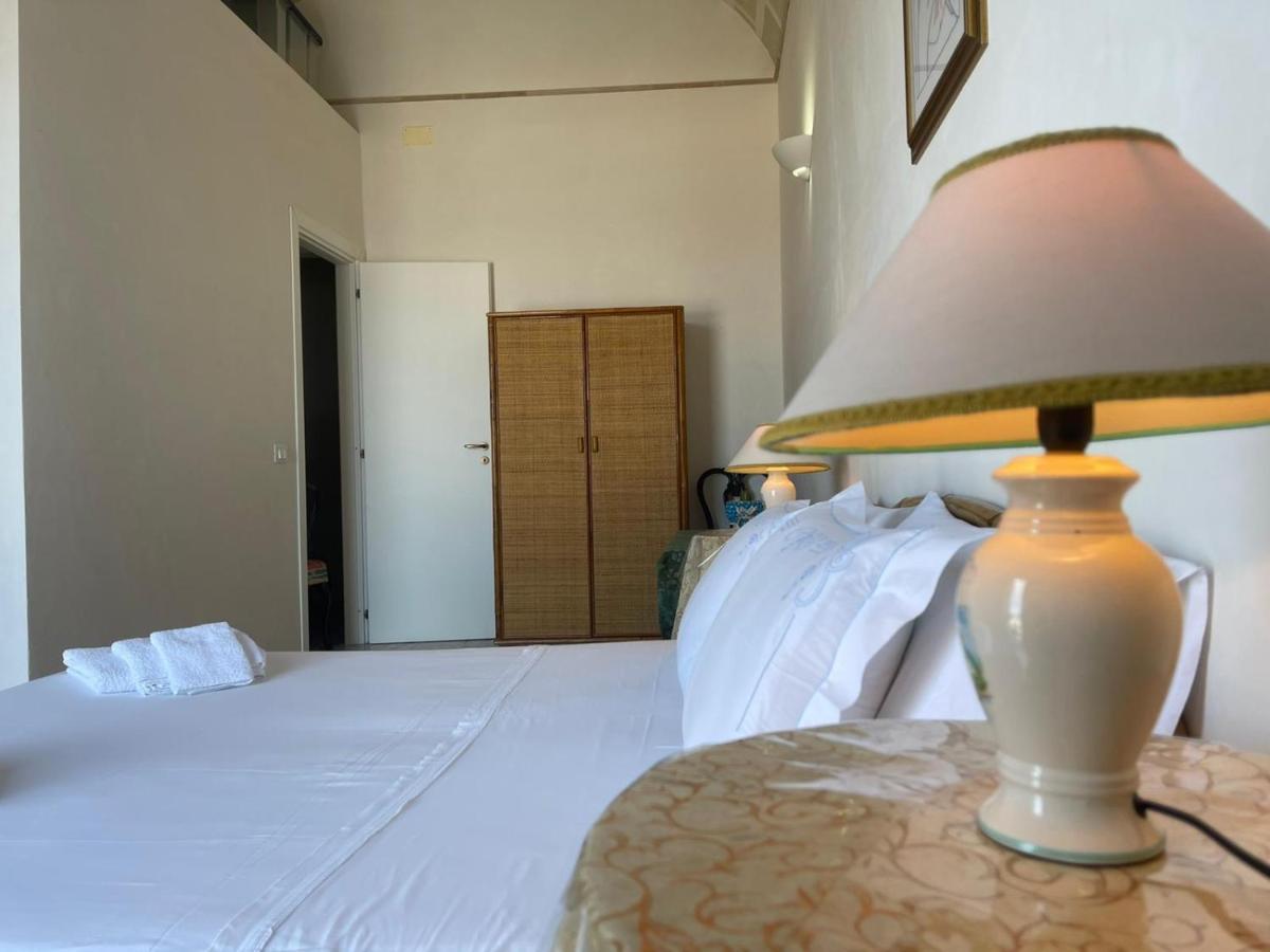 La Camera Sul Porto Hotel มาเรตติโม ภายนอก รูปภาพ